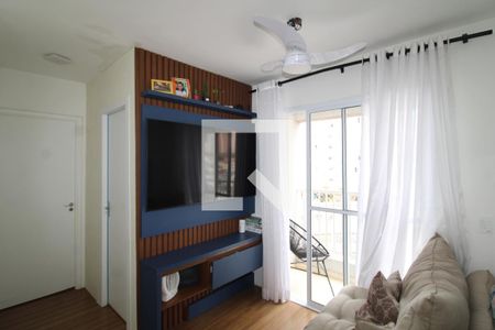 Sala / Cozinha de apartamento para alugar com 2 quartos, 41m² em Vila Guaca, São Paulo