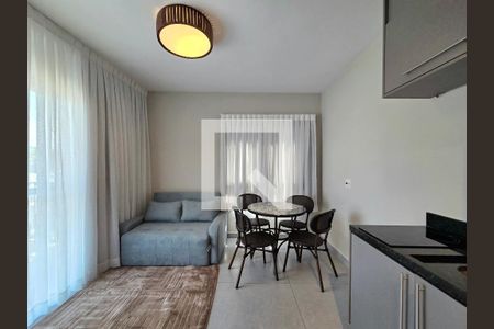Sala/Cozinha de apartamento para alugar com 1 quarto, 38m² em Indianópolis, São Paulo