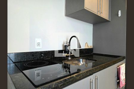 Sala/Cozinha de apartamento para alugar com 1 quarto, 38m² em Indianópolis, São Paulo