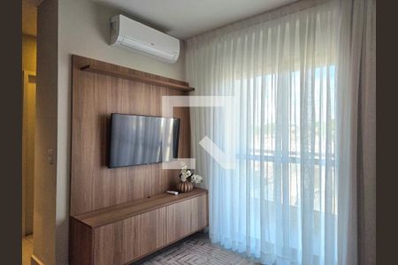 Sala/Cozinha de apartamento para alugar com 1 quarto, 38m² em Indianópolis, São Paulo