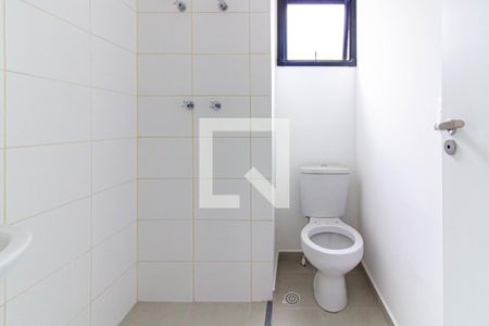 Banheiro de apartamento à venda com 2 quartos, 34m² em Barra Funda, São Paulo