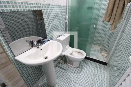 Banheiro de casa à venda com 1 quarto, 84m² em Curicica, Rio de Janeiro