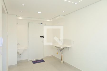 Sala de apartamento para alugar com 2 quartos, 32m² em Vila Carmosina, São Paulo