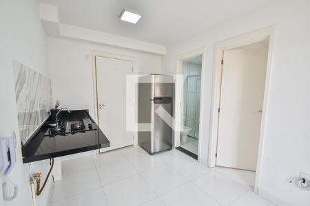 Sala/cozinha de apartamento para alugar com 1 quarto, 24m² em Ipiranga, São Paulo