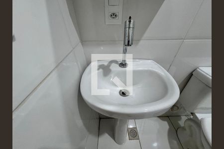 Banheiro Social de apartamento para alugar com 1 quarto, 55m² em Recreio dos Bandeirantes, Rio de Janeiro