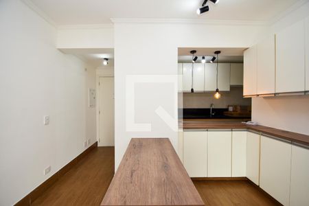 Sala de apartamento para alugar com 2 quartos, 69m² em Pinheiros, São Paulo