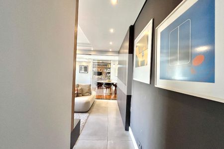 Corredor de apartamento à venda com 2 quartos, 108m² em Vila Mascote, São Paulo