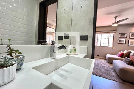 Banheiro Social de apartamento à venda com 2 quartos, 108m² em Vila Mascote, São Paulo