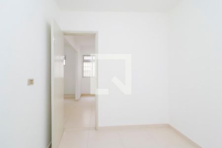 Quarto 1 de apartamento para alugar com 2 quartos, 48m² em Itaquera, São Paulo