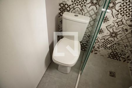 Banheiro de casa para alugar com 1 quarto, 40m² em Metro São Judas , São Paulo