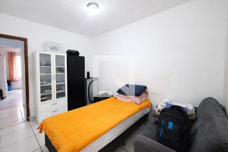 Quarto 1 de casa à venda com 3 quartos, 160m² em Quitaúna, Osasco