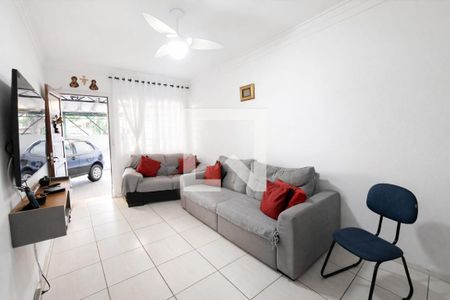Sala de casa à venda com 3 quartos, 160m² em Quitaúna, Osasco