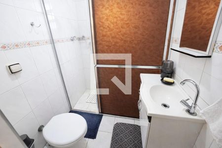 Banheiro 1 de casa à venda com 3 quartos, 160m² em Quitaúna, Osasco