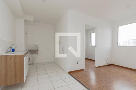 Sala/ Cozinha de apartamento para alugar com 2 quartos, 35m² em Jardim Promissao, São Paulo