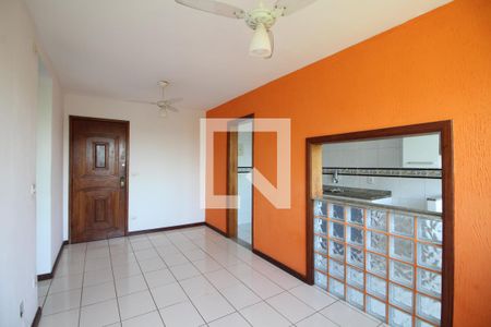 Sala de apartamento para alugar com 2 quartos, 50m² em Jacarepaguá, Rio de Janeiro