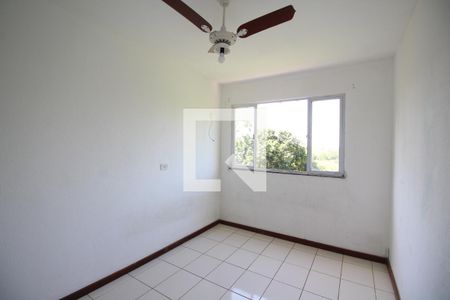 Quarto 1 de apartamento para alugar com 2 quartos, 50m² em Jacarepaguá, Rio de Janeiro