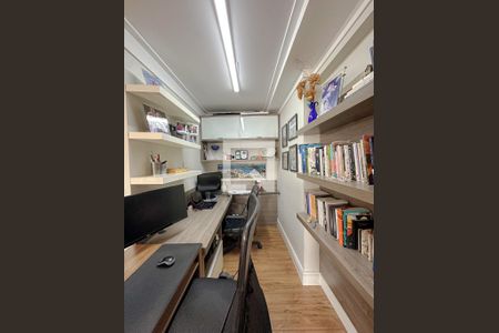 Escritório de apartamento à venda com 2 quartos, 103m² em Água Branca, São Paulo