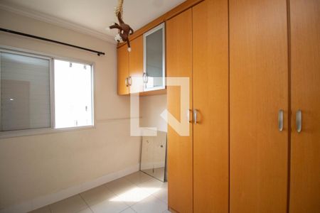 Quarto 1 de apartamento para alugar com 3 quartos, 75m² em Vila Amélia, São Paulo