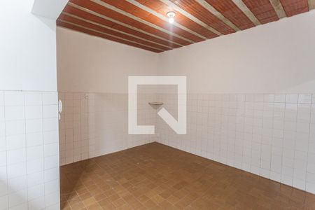 Sala/Cozinha de kitnet/studio para alugar com 1 quarto, 25m² em Santa Efigênia, Belo Horizonte