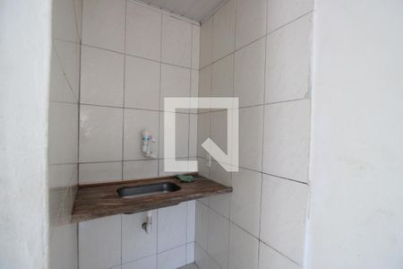 Cozinha de kitnet/studio para alugar com 1 quarto, 25m² em Taquara, Rio de Janeiro