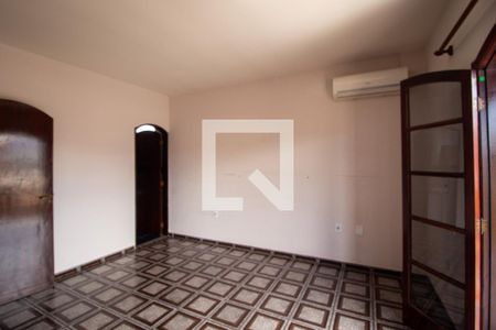 Suite  de casa para alugar com 3 quartos, 240m² em Vila Tortelli, Sorocaba