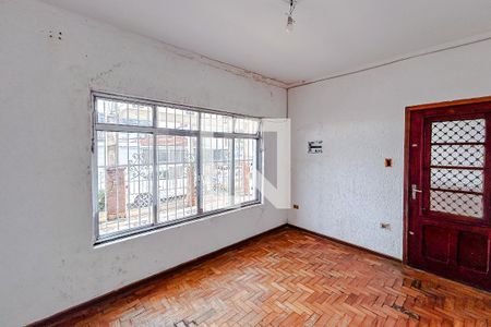 Sala de casa à venda com 5 quartos, 170m² em Vila Carrão, São Paulo