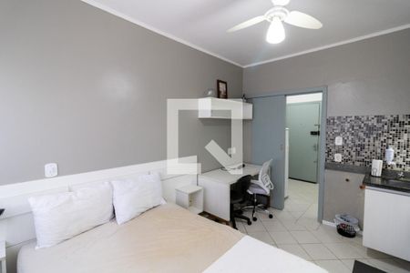 Sala/Quarto de kitnet/studio para alugar com 1 quarto, 25m² em Centro Histórico, Porto Alegre