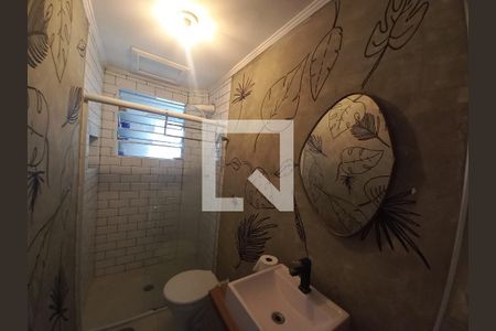 Banheiro de apartamento para alugar com 1 quarto, 55m² em Itararé, São Vicente