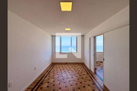 Sala de apartamento para alugar com 2 quartos, 65m² em Copacabana, Rio de Janeiro
