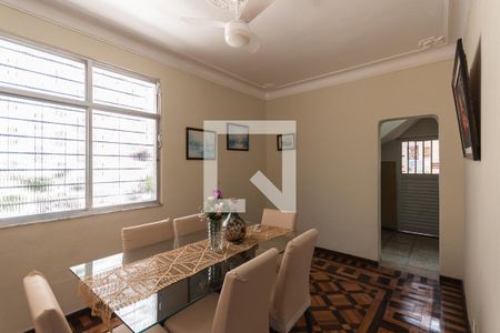 Sala de casa à venda com 3 quartos, 200m² em Vila Isabel, Rio de Janeiro