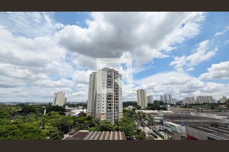 Apartamento à venda com 2 quartos, 40m² em Jurubatuba, São Paulo