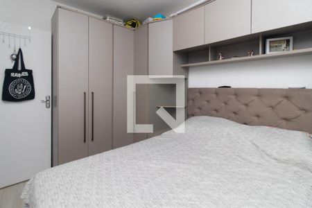 Quarto 2 de apartamento à venda com 2 quartos, 49m² em Cristal, Porto Alegre