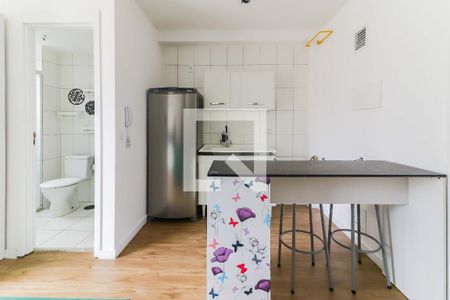 Studio - Quarto e Cozinha de apartamento à venda com 1 quarto, 24m² em Vila Butantã, São Paulo