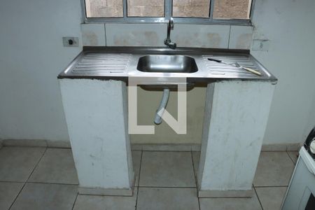 Casa para alugar com 1 quarto, 16m² em Jardim Dom Jose, Embu das Artes