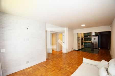Sala de apartamento para alugar com 2 quartos, 120m² em Pinheiros, São Paulo