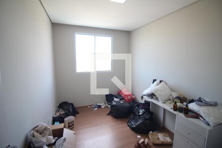 Quarto 2 de apartamento para alugar com 2 quartos, 46m² em Novo Riacho, Contagem