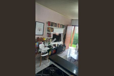 Casa à venda com 2 quartos, 99m² em Petrópolis, Novo Hamburgo