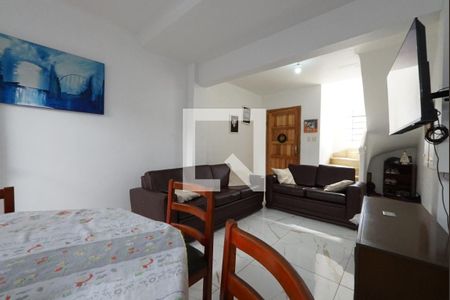 Casa para alugar com 3 quartos, 130m² em Vila Dom Pedro I, São Paulo