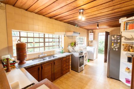 Cozinha e Área de Serviço de casa à venda com 4 quartos, 200m² em Glória, Porto Alegre