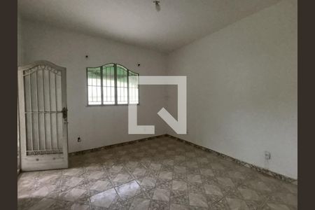 Sala de casa para alugar com 2 quartos, 600m² em Cacuia, Nova Iguaçu