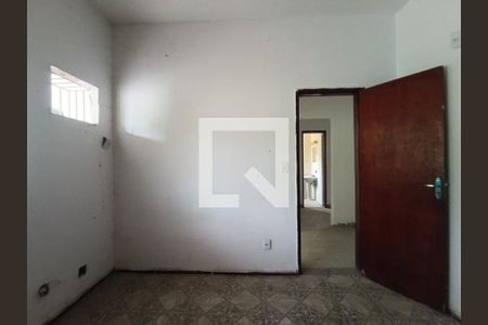 Quarto 1 de casa para alugar com 2 quartos, 600m² em Cacuia, Nova Iguaçu