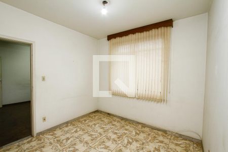 Apartamento à venda com 3 quartos, 110m² em João Pinheiro, Belo Horizonte