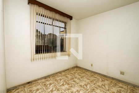 Apartamento à venda com 3 quartos, 110m² em João Pinheiro, Belo Horizonte