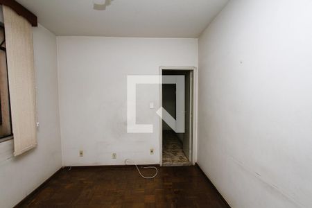 Apartamento à venda com 3 quartos, 110m² em João Pinheiro, Belo Horizonte