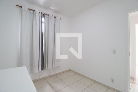 Quarto 1 de apartamento para alugar com 2 quartos, 45m² em Gávea, Uberlândia