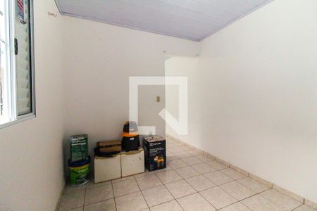 Quarto de casa para alugar com 1 quarto, 70m² em Jardim das Camelias, São Paulo