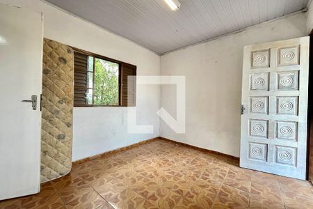 Quarto 2 de casa para alugar com 2 quartos, 100m² em Vila Mira, São Paulo