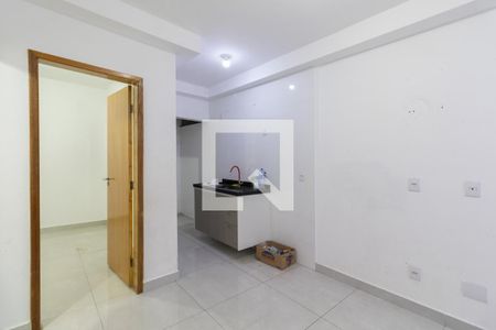 Sala e Cozinha de apartamento para alugar com 2 quartos, 50m² em Vila Dalila, São Paulo