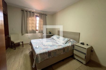 Casa à venda com 3 quartos, 220m² em Parque Sao Domingos, São Paulo