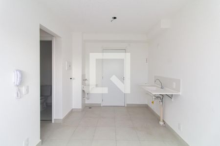 Sala/Cozinha de apartamento para alugar com 2 quartos, 32m² em Vila Nova Curuca, São Paulo